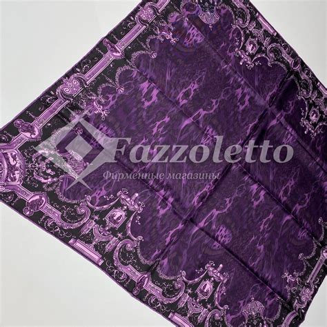 fazzoletto versace